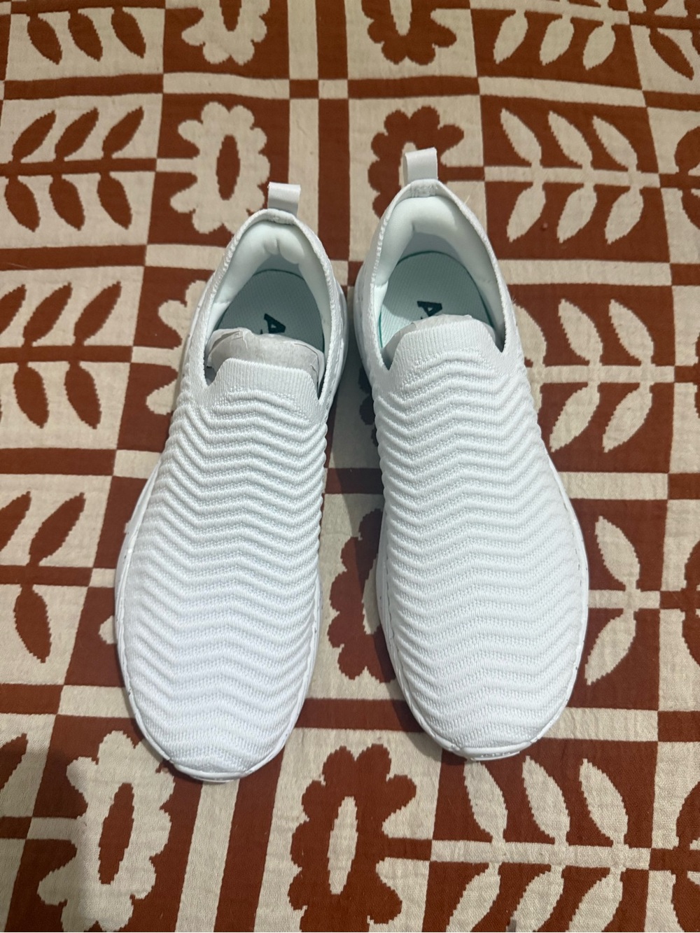 APL Women's TechLoom Traveler in White - Picture 3 of 5